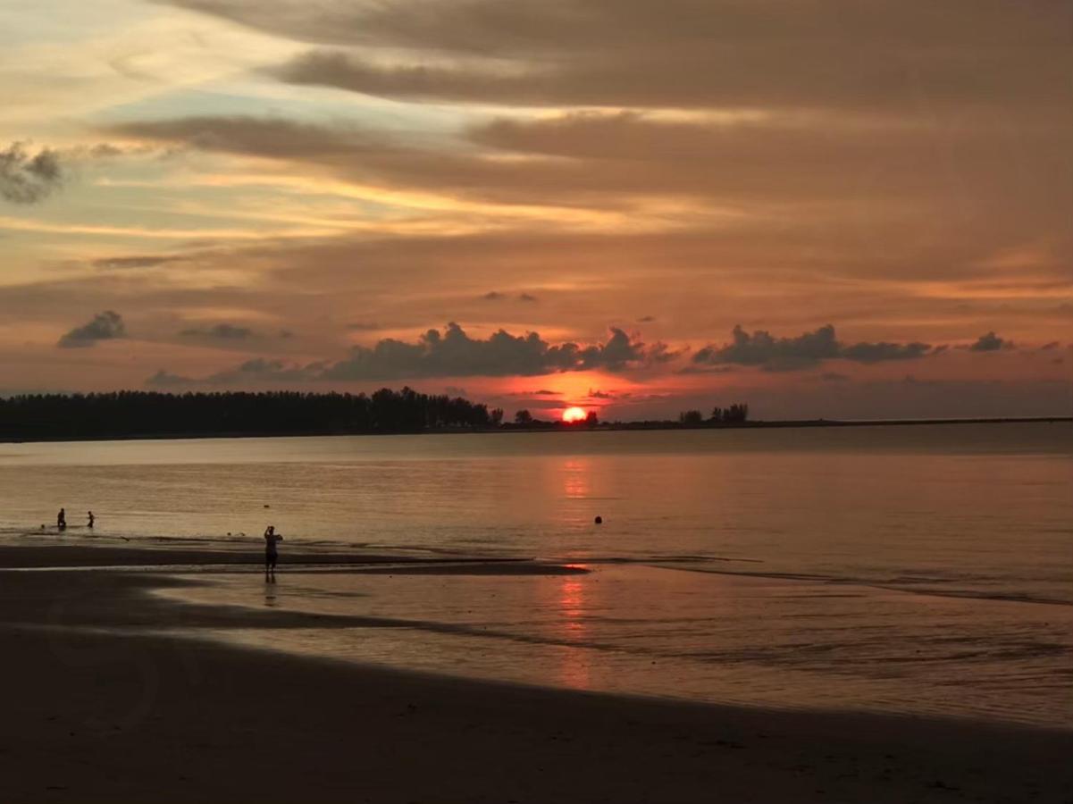 Smilebeach Resort Khaolak Khao Lak Exterior foto